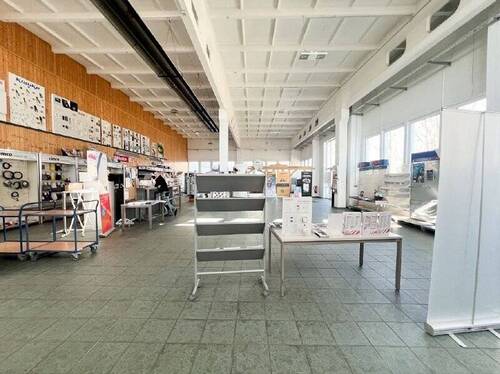 Verkaufsraum Halle 1 - Halle in Kamenz zum Kaufen