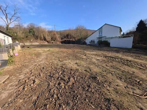 Grundstück - Idyllisches Grundstück mit positivem Bauvorbescheid in Königswinter!