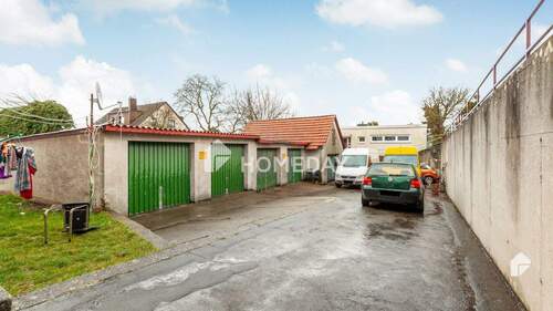 Garage - Mehrfamilienhaus, Wohnhaus mit 233,00 m&sup2; in Salzgitter Bad zum Kaufen