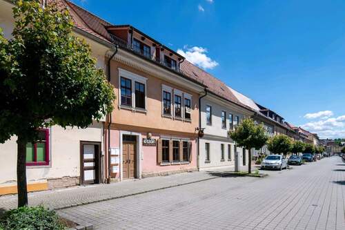 Hausansicht - Mehrfamilienhaus inkl. Gewerbe im Zentrum provisionsfrei zu verkaufen