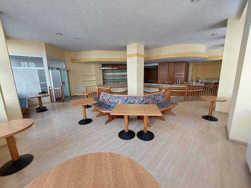 der Cafebereich - Gewerbeobjekt (Büro, Produktion, Verkauf) in Mittweida zur Miete