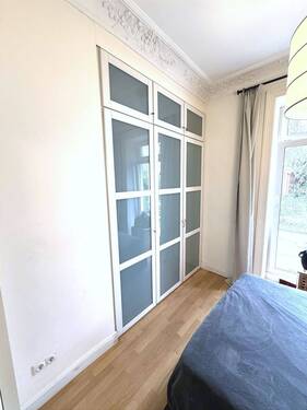 Einbauschrank im Schlafzimmer - 