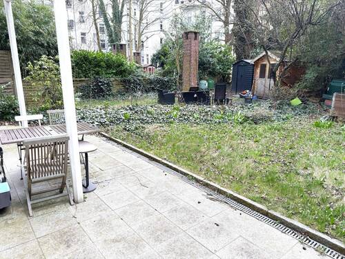Terrasse zum rückwärtigen Garten - 