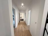 Flur - 3 Zimmer Etagenwohnung in Chemnitz