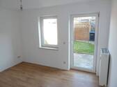 Schlafzimmer mit Zugang Terrasse - Etagenwohnung mit 41,80 m&sup2; in Schmölln zur Miete