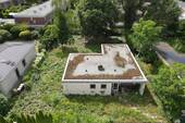 Ansicht Bestand - GEBOTSVERFAHREN: Sasel - Erhaltenswerter Bungalow mit vielseitigen Erweiterungsoptionen