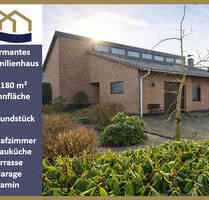 Viel Platz, offen gestaltet und ruhiges Wohnen: Architektenhaus in schöner Wohnlage von Varel