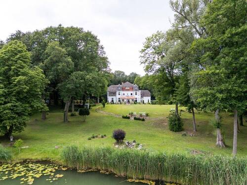 Luftaufnahme - 1 Zimmer Hotel, Pension, Gasthof zum Kaufen in Stechlin
