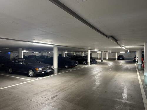 Tiefgaragenstellplatz - Garage, Stellplatz zum Kaufen in Ulm