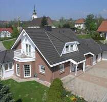 EFH mit Einliegerwohnung - 750.000,00&nbsp;EUR Kaufpreis, ca.&nbsp; 260,00&nbsp;m&sup2;&nbsp;Wohnfl&auml;che in Murg (PLZ: 79730) Hänner