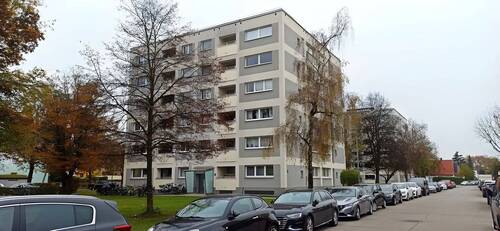 Bild 1 - Geschmackvolle, gepflegte 3-Raum-Wohnung mit Balkon in München Feldmoching