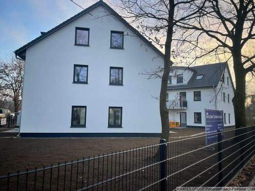 Außenansicht 2 - 2 Zimmer Etagenwohnung zur Miete in Schöneiche