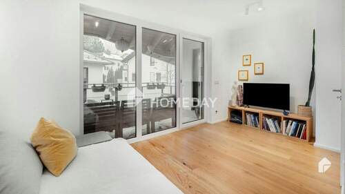 1. OG Schlafzimmer 2 - 