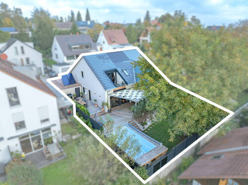 Drohnenaufnahme - 7 Zimmer Einfamilienhaus zum Kaufen in Freising