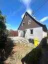 Hausansicht - Wohn- und Geschäftshaus mit großem Garten