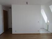 Bild4 - Etagenwohnung mit 30,00 m² in Riesa zur Miete