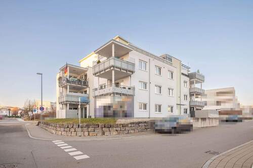 Vorderansicht - Exklusive 4,5-Zimmer-Wohnung in Laupheim