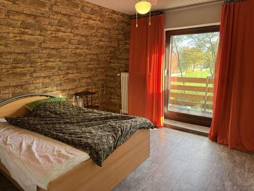 Schlafzimmer 1 Dachgeschoss - 