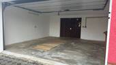 Garage mit Arbeitsgrube - 