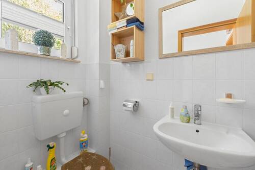 EG Gäste WC - 4 Zimmer Reihenendhaus in Potsdam