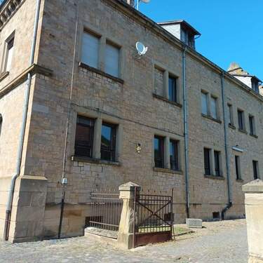 Amtsgericht 03.jpg - Mehrfamilienhaus, Wohnhaus mit 1,05 m&sup2; in Obermoschel zum Kaufen