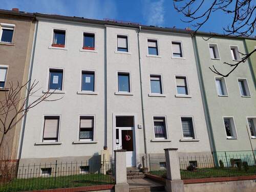 die Außenansicht - Helle 2-Zi.-Whg. mit Tageslichtbad