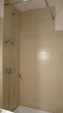 Gästebad/-WC mit Dusche - 