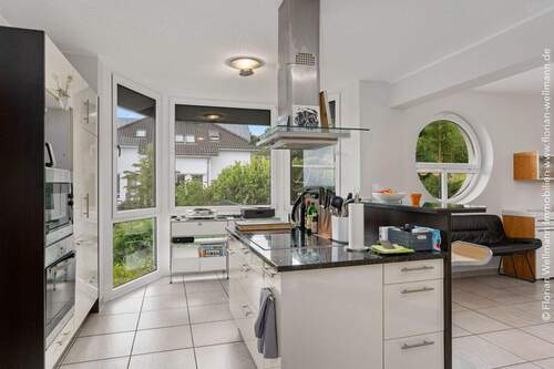 Hochwertige Einbauküche inklusive elektrischer Markengeräte - Einfamilienhaus mit 313,30 m² in Lübbecke zum Kaufen