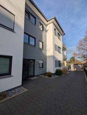 Eingang - Etagenwohnung mit 76,30 m&sup2; in Bad Oeynhausen zum Kaufen