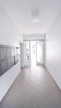 Eingangsbereich - 5 Zimmer Etagenwohnung zum Kaufen in Berlin