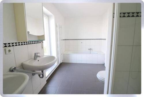 Bad - Reihenendhaus mit 183,60 m² in Kleinostheim zum Kaufen
