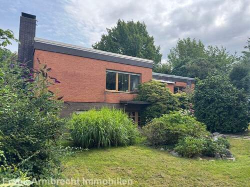 Aussen - 7 Zimmer Bungalow in Seesen