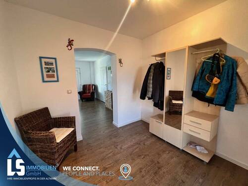 Eingangsbereich - Mehrfamilienhaus, Wohnhaus mit 182,00 m&sup2; in Bittkau zum Kaufen