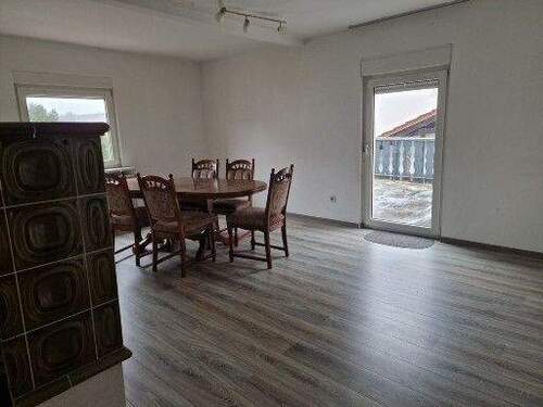 1000028267.jpg - Einfamilienhaus mit 130,00 m&sup2; in Klingenmünster zum Kaufen