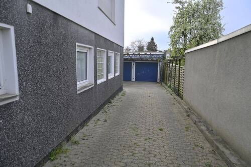 Garagenzufahrt - 