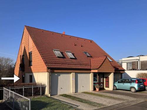 Vorderansicht - Gutgeschnittene 3-ZKB-Wohnung mit Balkon in Kassel-Harleshausen