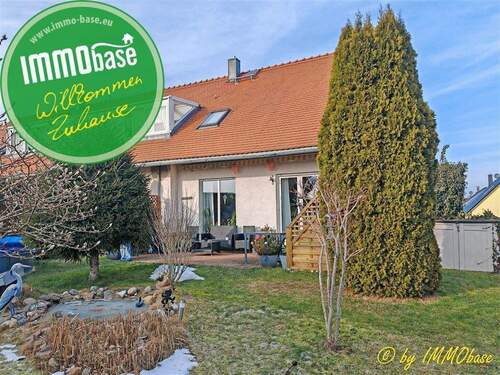 Willkommen Zuhause - Vermietete Doppelhaushälfte mit Weitblick über Wiesen und Felder!