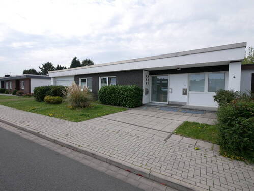 Außenansicht - 5 Zimmer Bungalow zum Kaufen in Herten