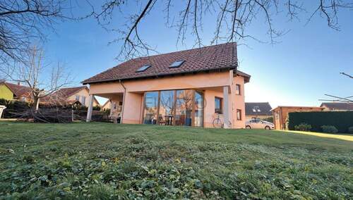 Außenansicht - PROVISIONSFREI Modernes Einfamilienhaus bei Dresden mit Wintergarten
