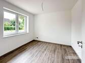 Zimmer 2 - 
