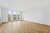 Wohnzimmer - Etagenwohnung mit 83,80 m&sup2; in Berlin zur Miete