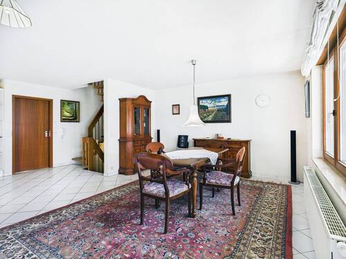 Wohn- und Essbereich - 4 Zimmer Reihenendhaus in Waiblingen