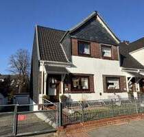Gepflegtes Reihenendhaus mit Garage in Bremen Lesum