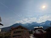 sonnig - mit Bergblick - Traumwohnung mit 'wandernder Sonne' - Luxuriöses Designervollmobiliar & Bergblick