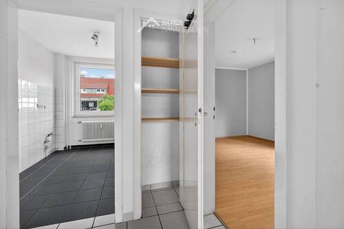 Abstellkammer - Etagenwohnung mit 87,00 m&sup2; in Bielefeld zum Kaufen