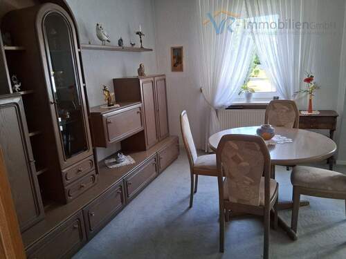 8 Wohnzimmer - 