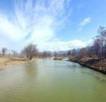 Großweil: traumhaftes Baugrundstück für ein Einfamilien- oder Doppelhaus