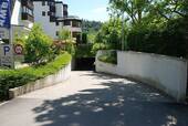Tiefgaragenzufahrt - 