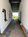 Durchgang Wohnhaus Garage - 