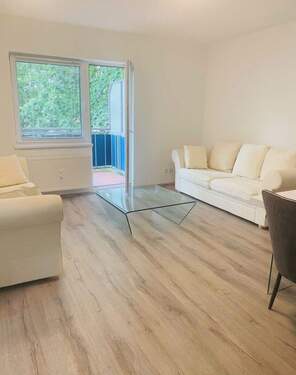 Wohnzimmer - ++ Wundervolles, häusliches Loft - möbliertes Wohnen in Berlin- Schmargendorf ++